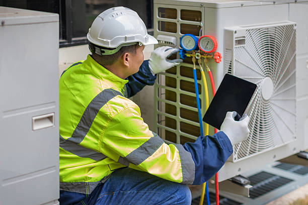 Professional Hvac technician working in Black Earth, WI